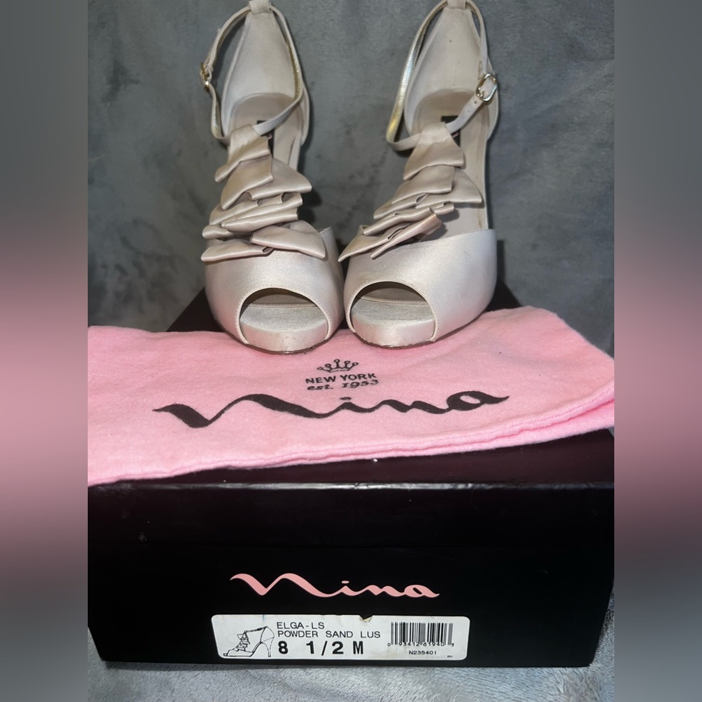 Nina Heels - size 8.5
